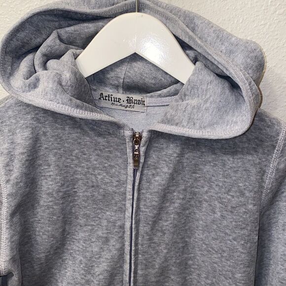 Early 2000’s Velour Hoodie full zip gray Size Small - Picture 2 of 5